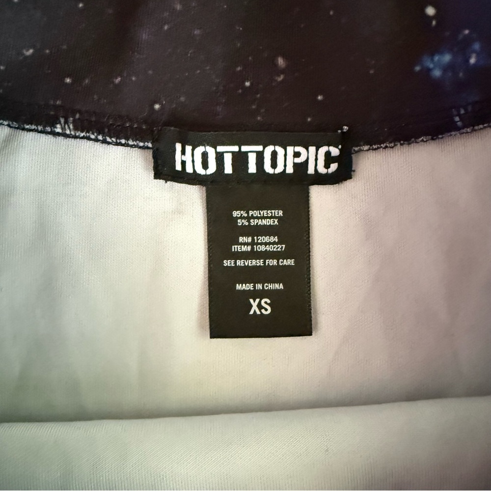 Hot Topic Cosmic Galaxy Print Skirt - Picture 2 of 4